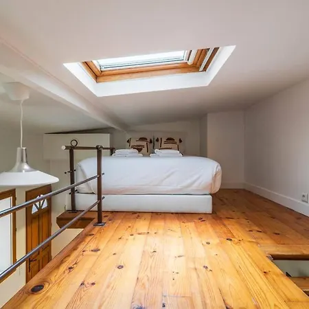 Apartment Avec Mezzanine #nation #voltaire Paris