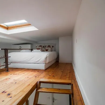 Apartment Avec Mezzanine #nation #voltaire Paris